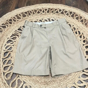 Men’s Pendleton chino khaki shorts size 33